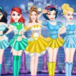 Girls Cosplay Sailor Challenge